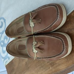Sperry Topsiders